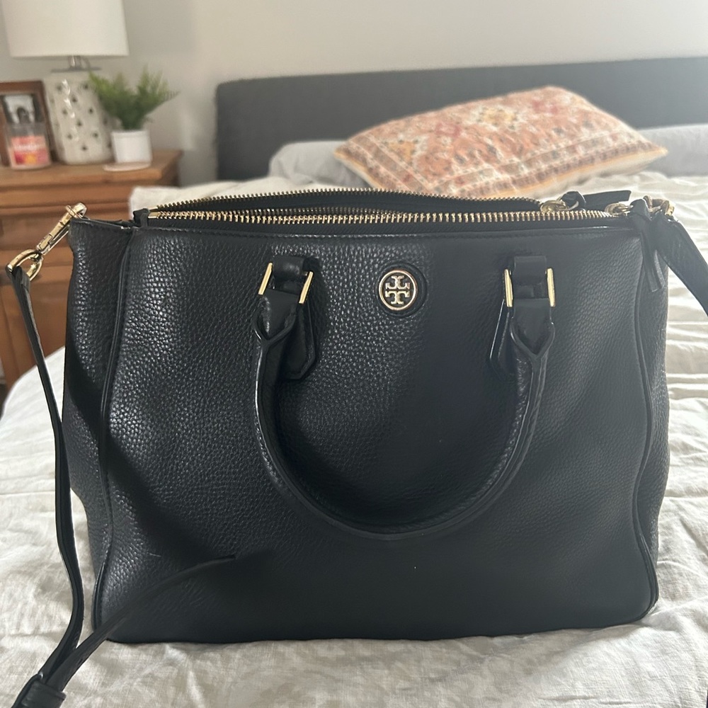 Tory Burch black leather tote - Picture 7 of 7